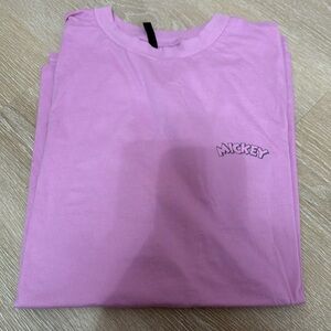 mickey and friends pink tee 🩷 size xl